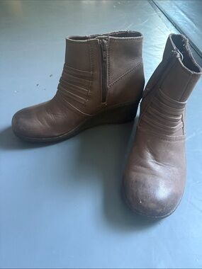 Women's Keen Brown Leather Wedge Ankle Boots
